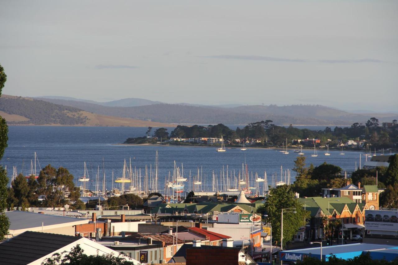Old Bishop'S Quarters Heritage, Modern & Unique Accommodation Hobart Luaran gambar